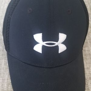 Youth SM/MD Under Armour